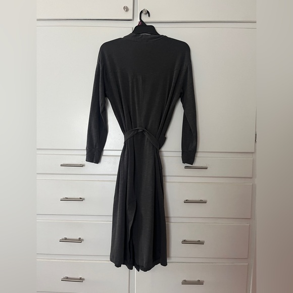 🆕 Free People Babe I’m Yours maxi cardi in gray size large - Picture 8 of 15